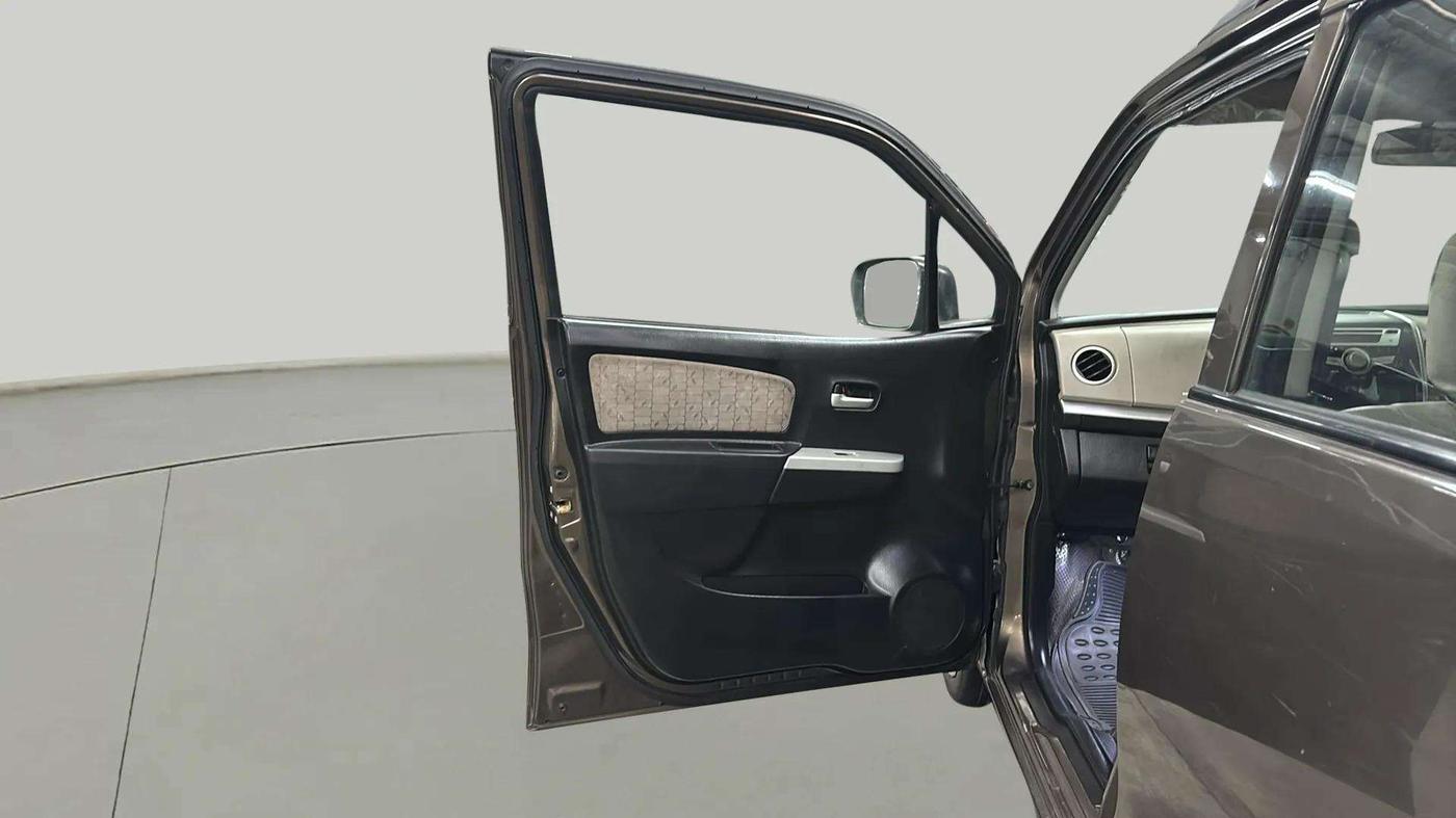 2016 Maruti Wagon R 1.0 VXI, Petrol, Manual, 37,227 km, LHS Front Door