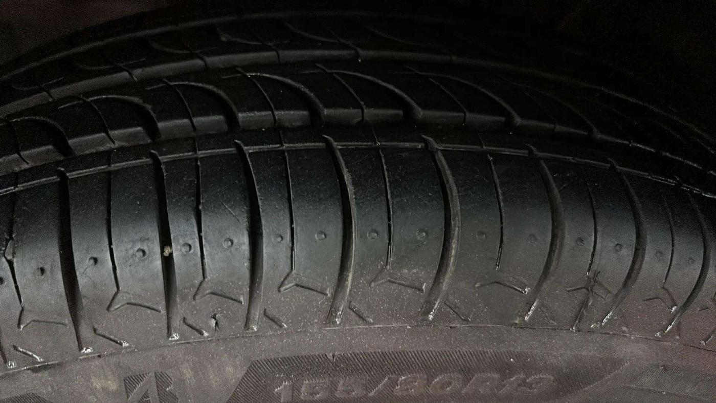 2019 Hyundai NEW SANTRO MAGNA, CNG, Manual, 43,016 km, Left Front Tyre Tread