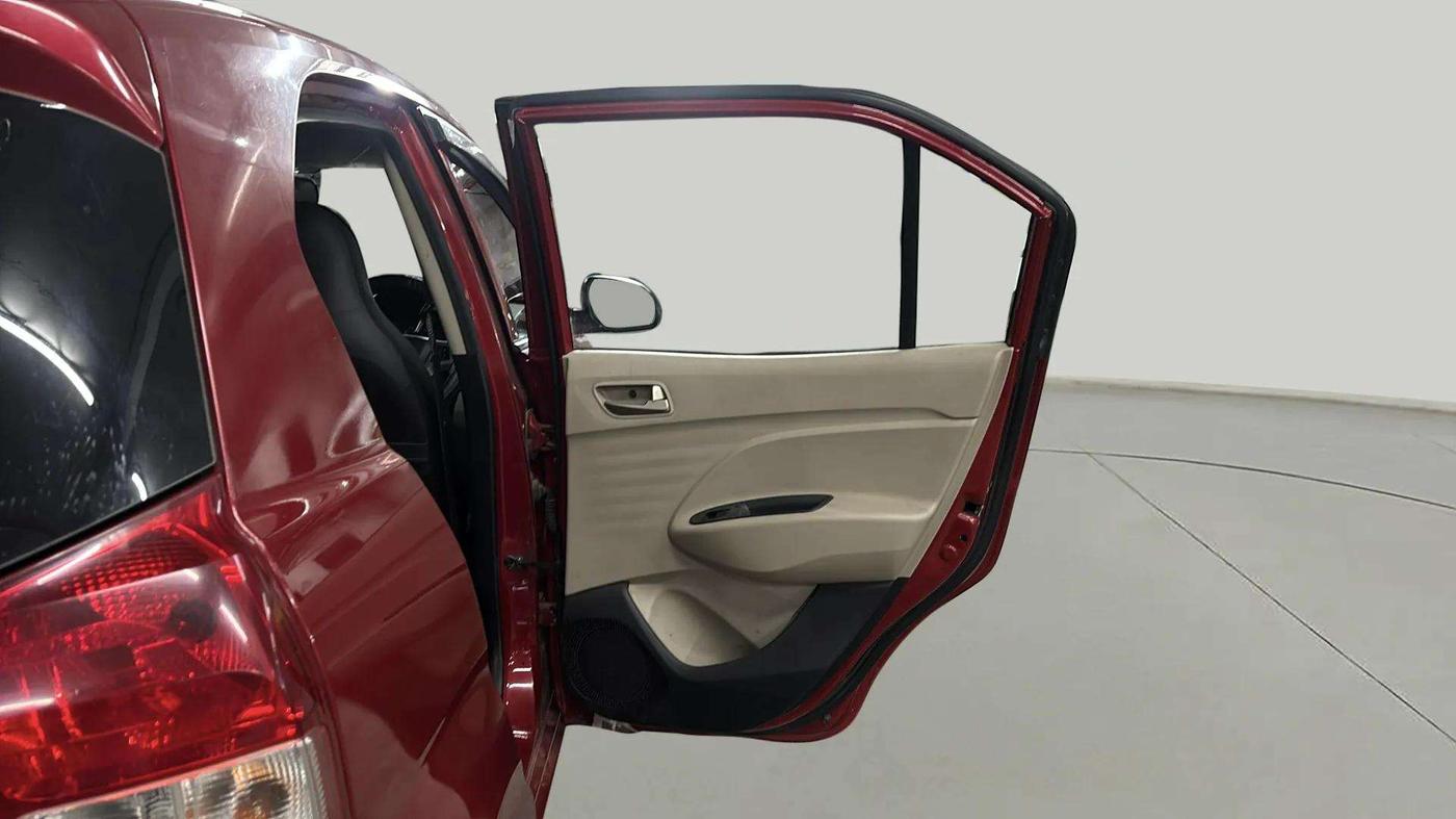 2019 Hyundai NEW SANTRO MAGNA, CNG, Manual, 43,016 km, RHS Rear Door