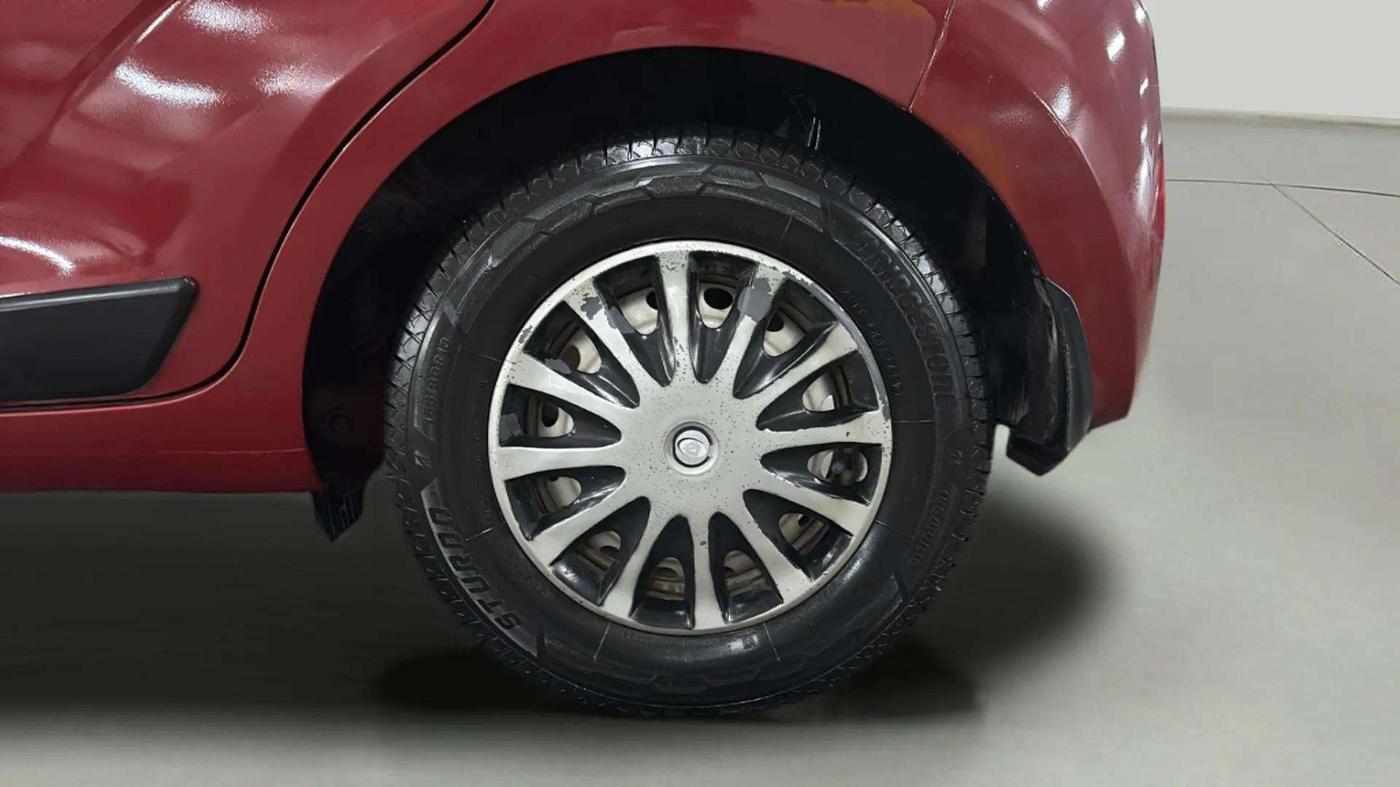 2019 Hyundai NEW SANTRO MAGNA, CNG, Manual, 43,016 km, Left Rear Wheel