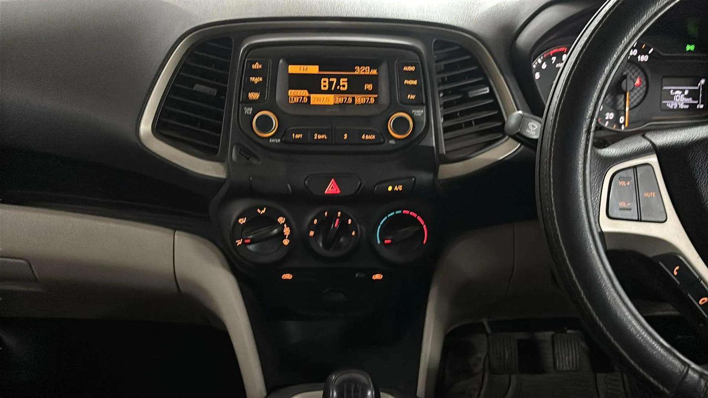 2019 Hyundai NEW SANTRO MAGNA, CNG, Manual, 43,016 km, Air Conditioner