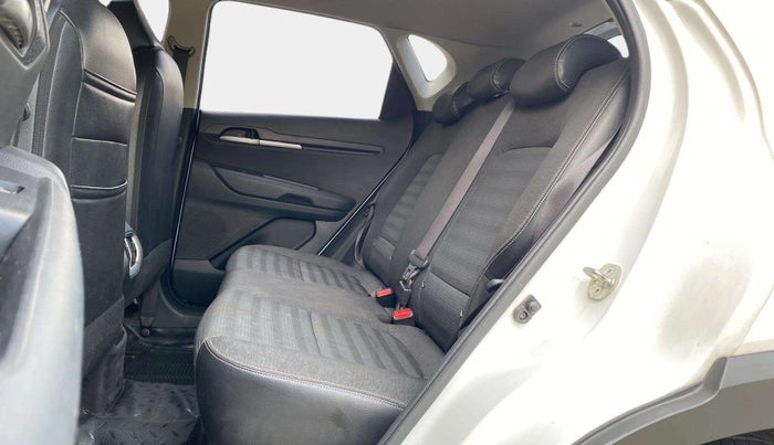 2023 KIA SONET HTK PLUS 1.2, Petrol, Manual, 6,341 km, Right Side Rear Door Cabin