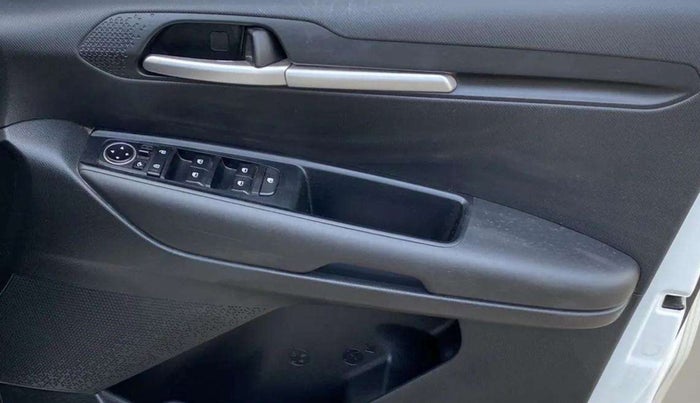 2023 KIA SONET HTK PLUS 1.2, Petrol, Manual, 6,341 km, Driver Side Door Panels Control