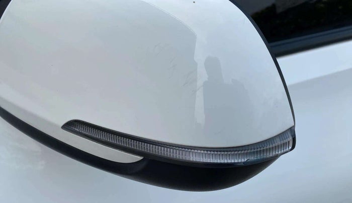 2023 KIA SONET HTK PLUS 1.2, Petrol, Manual, 6,341 km, Left rear-view mirror - Indicator light has minor damage