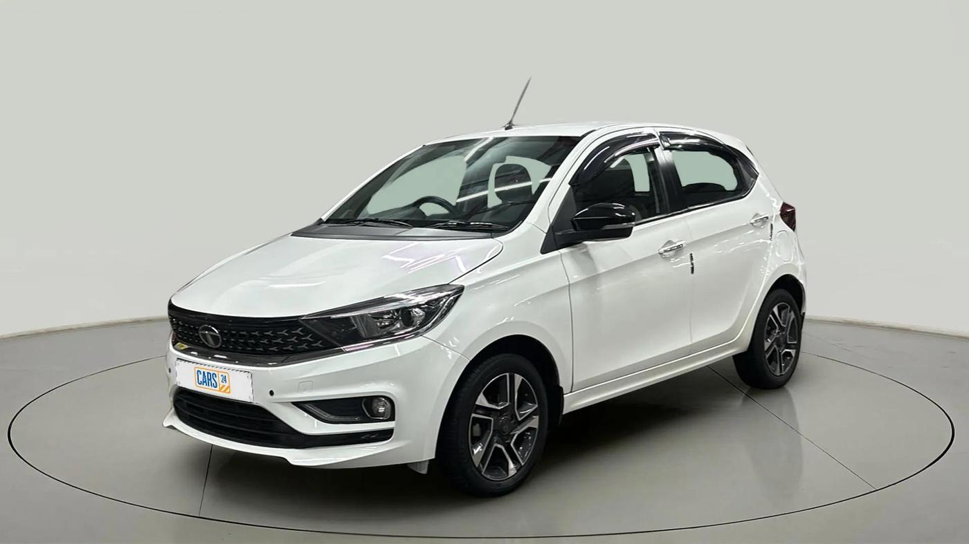 2023 Tata Tiago XZA PLUS PETROL, Petrol, Automatic, 16,618 km, Left Front Diagonal