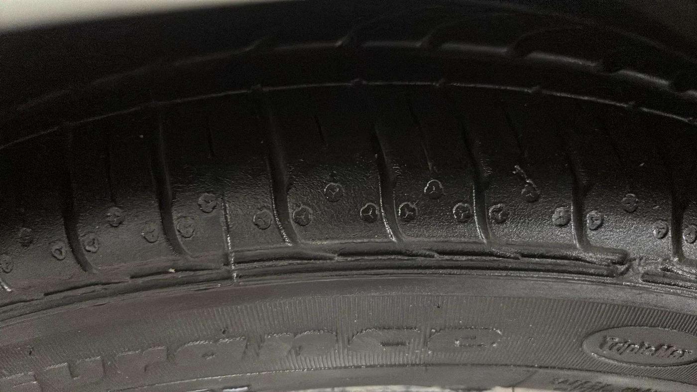 2023 Tata Tiago XZA PLUS PETROL, Petrol, Automatic, 16,618 km, Right Front Tyre Tread