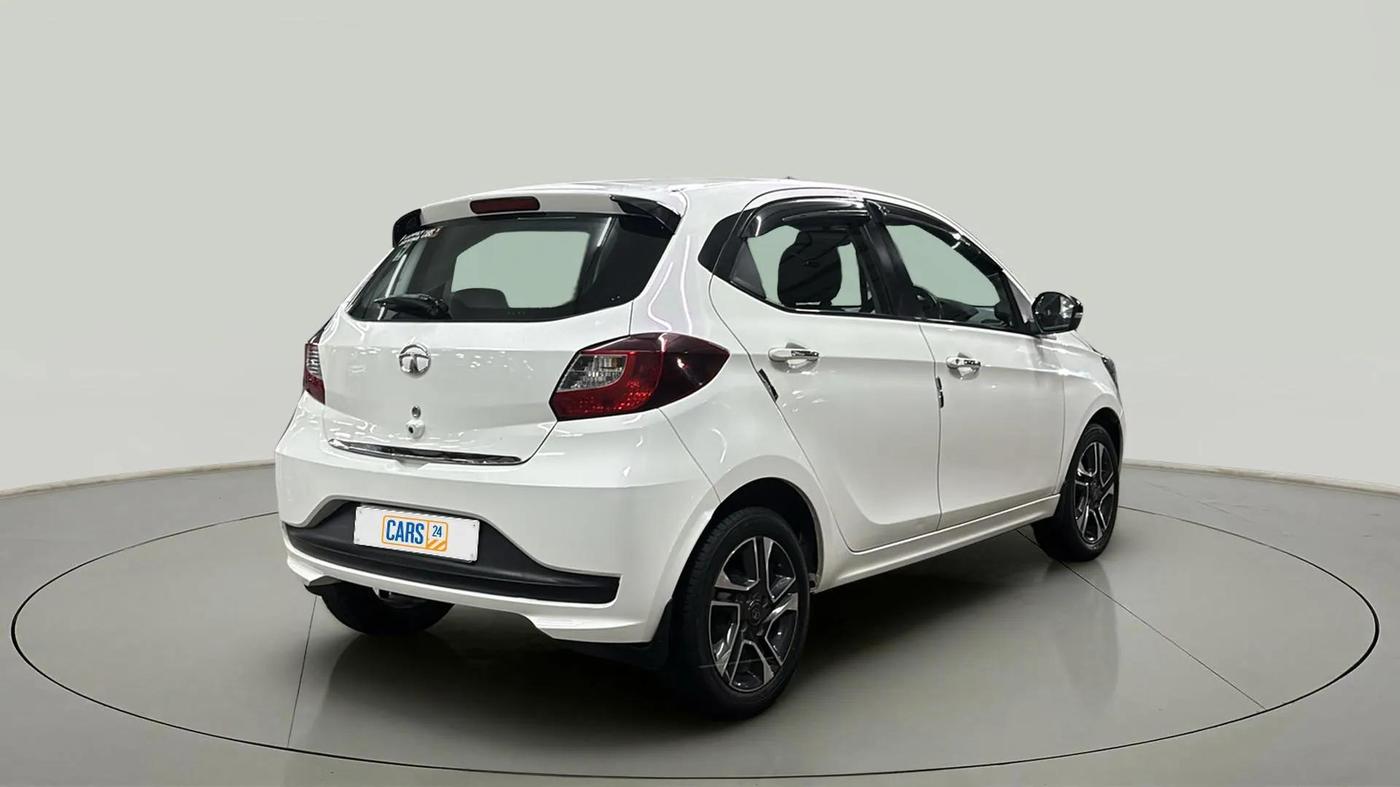 2023 Tata Tiago XZA PLUS PETROL, Petrol, Automatic, 16,618 km, Right Back Diagonal