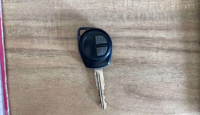 2014 Maruti Wagon R 1.0 VXI, Petrol, Manual, 23,802 km, Key Close Up