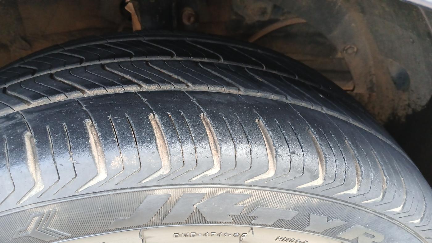 2019 Maruti Baleno ZETA PETROL 1.2, Petrol, Manual, 77,867 km, Right Rear Tyre Tread