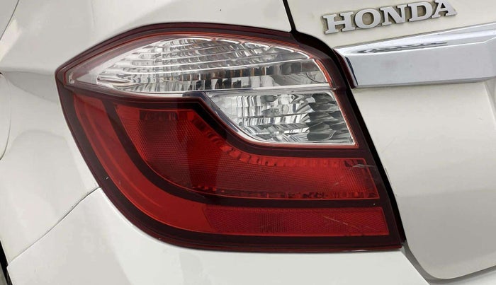 2017 Honda Amaze 1.2L I-VTEC SX, Petrol, Manual, 86,385 km, Left tail light - < 2 inches,no. = 2