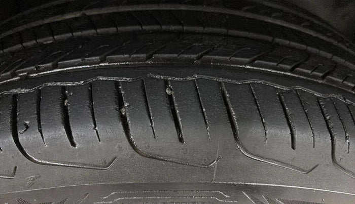 2024 Tata PUNCH ACCOMPLISHED DAZZLE SUNROOF CNG MT, CNG, Manual, 25,480 km, Right Front Tyre Tread