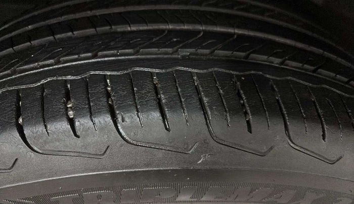 2024 Tata PUNCH ACCOMPLISHED DAZZLE SUNROOF CNG MT, CNG, Manual, 25,480 km, Left Front Tyre Tread