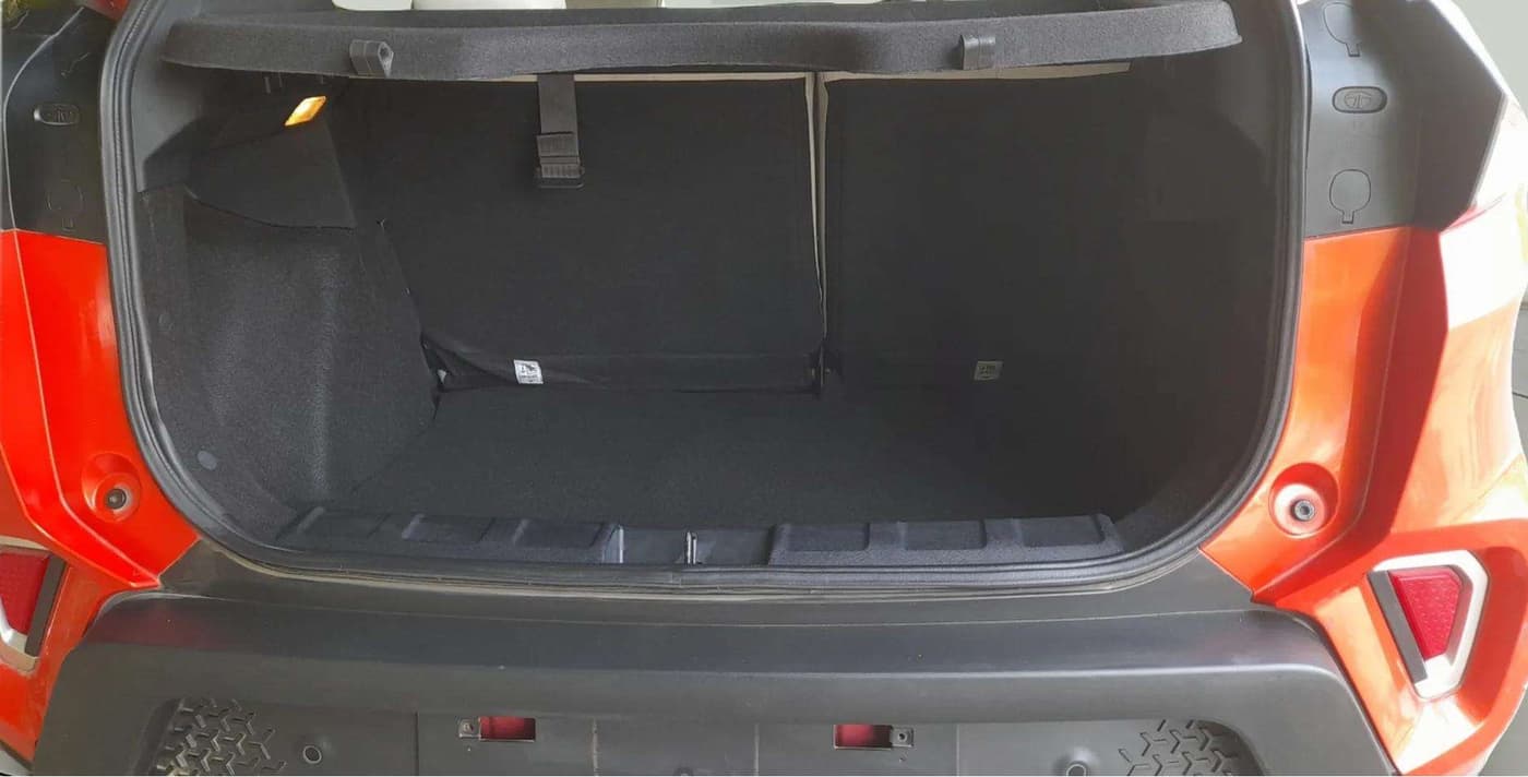 2022 Tata NEXON XZA PLUS PETROL DUAL TONE, Petrol, Automatic, 5,827 km, Boot Inside