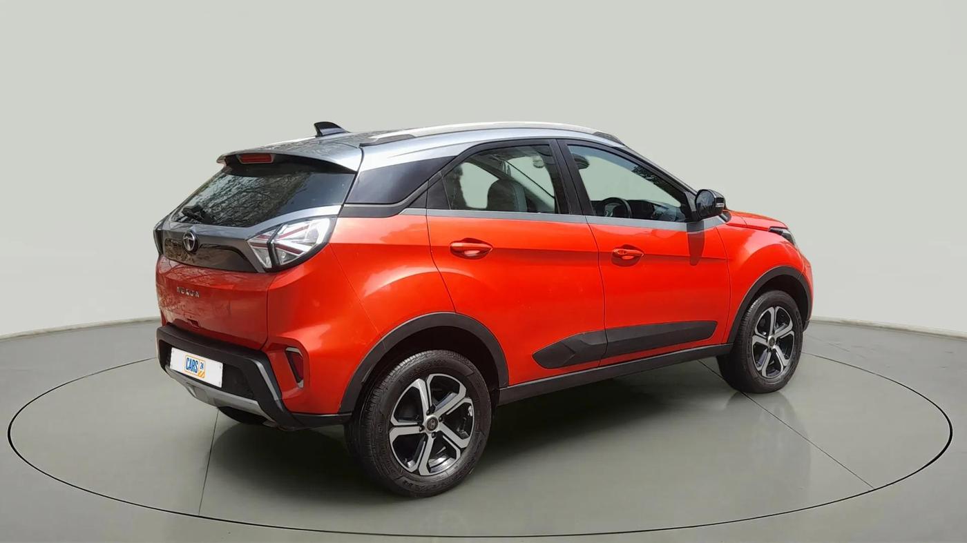 2022 Tata NEXON XZA PLUS PETROL DUAL TONE, Petrol, Automatic, 5,827 km, Right Back Diagonal