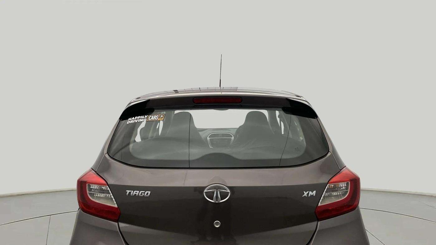 2017 Tata Tiago XM PETROL, Petrol, Manual, 70,994 km, Rear Windshield