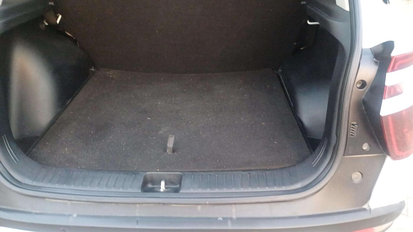 2021 Hyundai Creta EX 1.5 DIESEL, Diesel, Manual, 26,998 km, Boot Inside