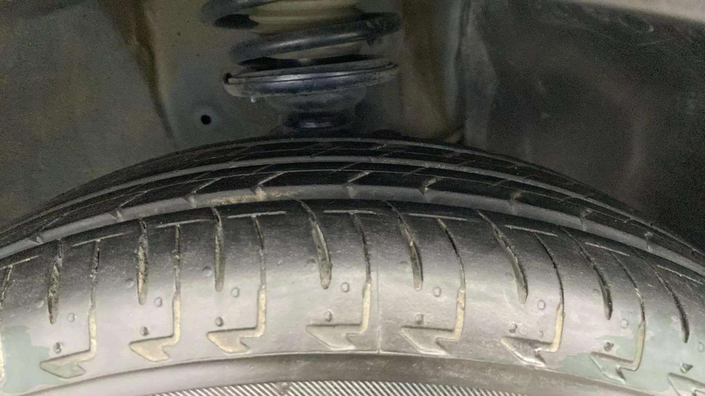 2022 Maruti IGNIS ZETA 1.2, Petrol, Manual, 14,978 km, Right Front Tyre Tread