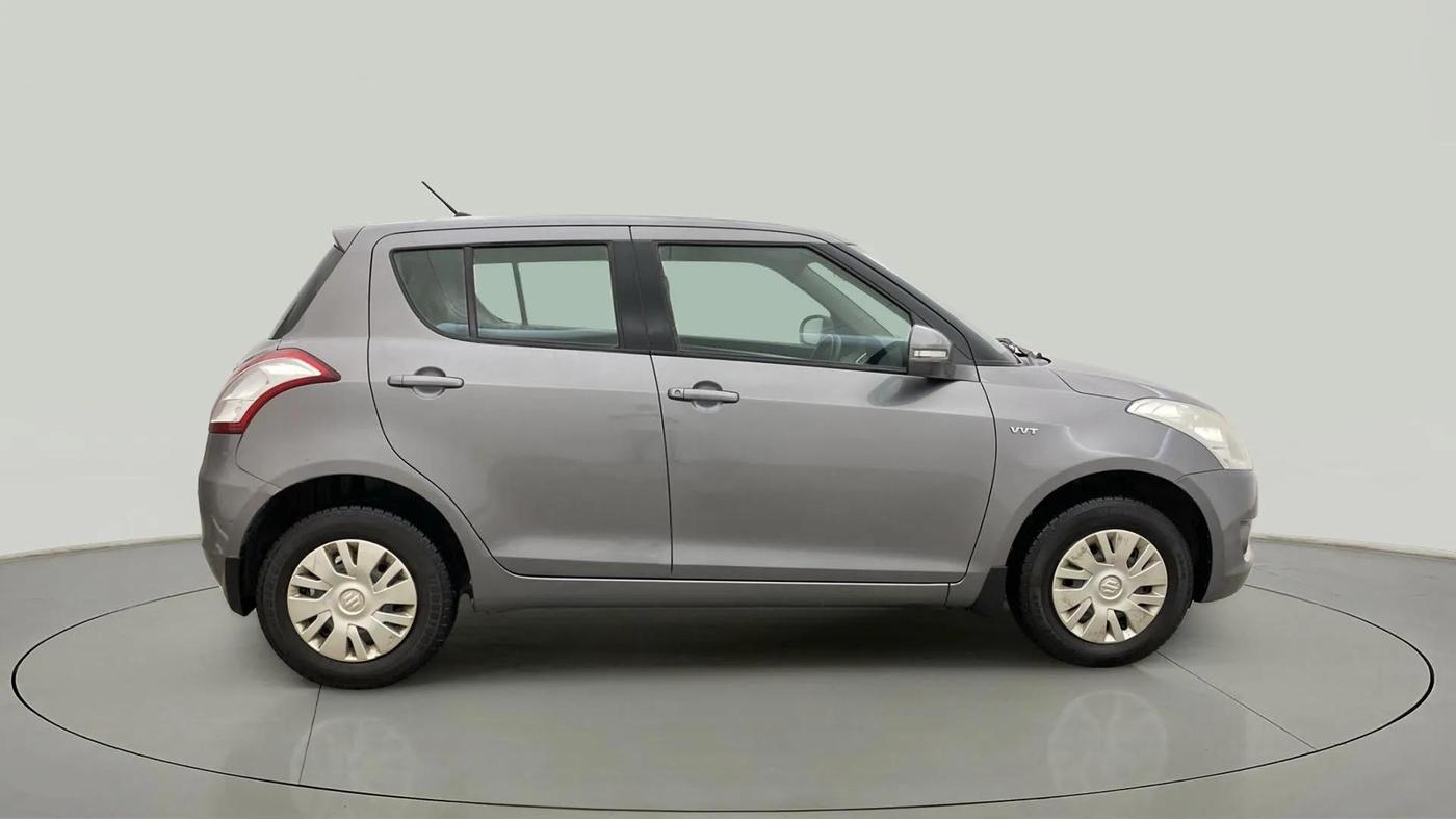 2013 Maruti Swift VXI, Petrol, Manual, 67,970 km, Right Side View
