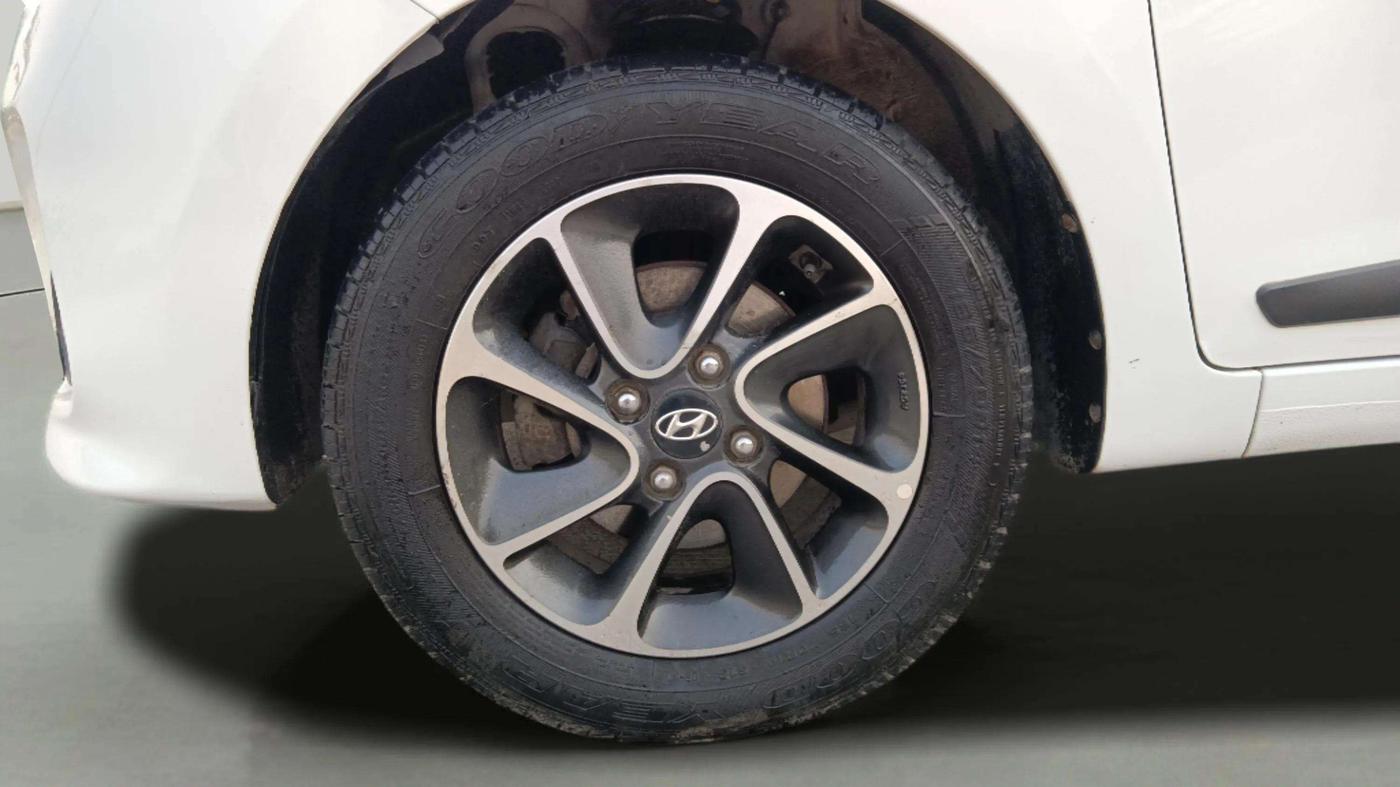 2018 Hyundai Grand i10 ASTA 1.2 KAPPA VTVT, Petrol, Manual, 47,294 km, Left Front Wheel