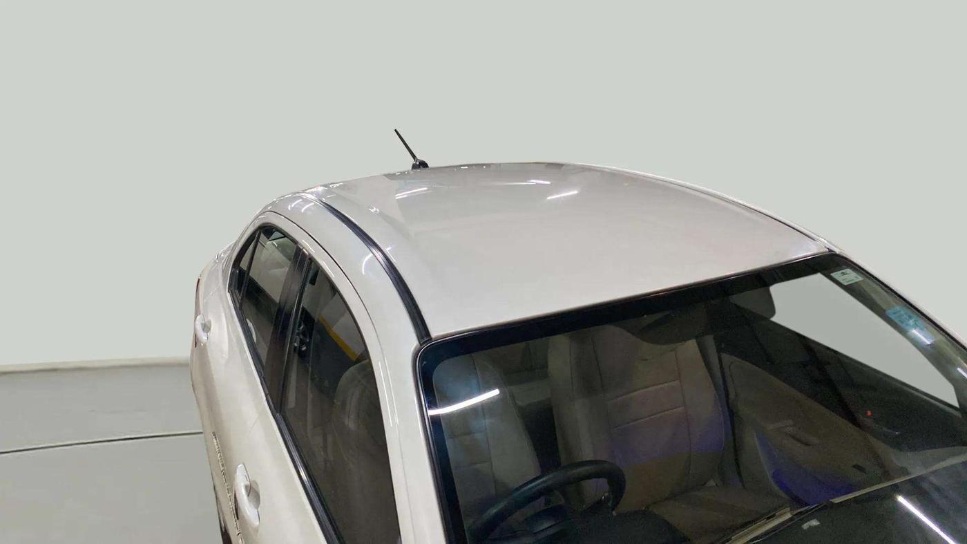 2017 Maruti Dzire VXI, Petrol, Manual, 23,357 km, Roof