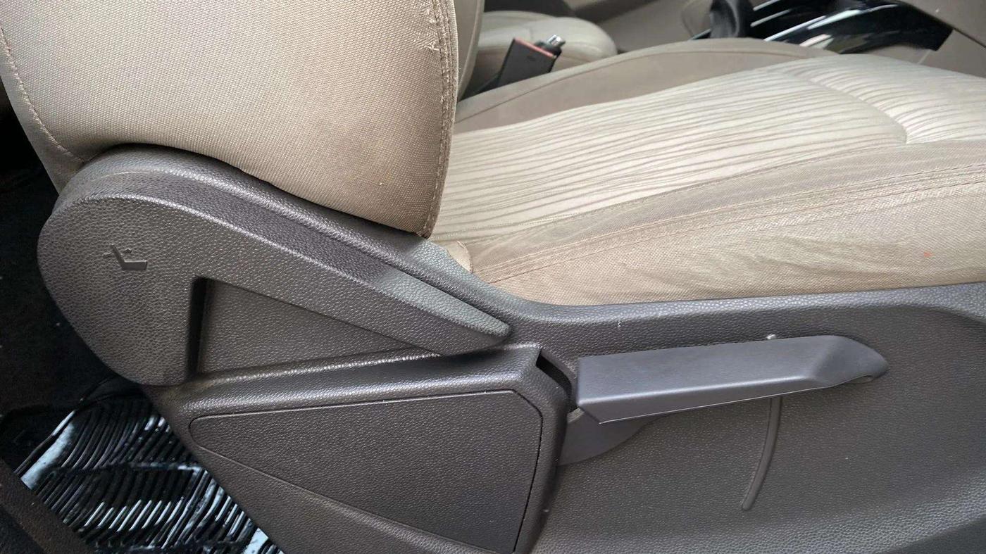 2016 Ford Ecosport TITANIUM 1.5L PETROL, Petrol, Manual, 68,718 km, Driver Side Adjustment Panel