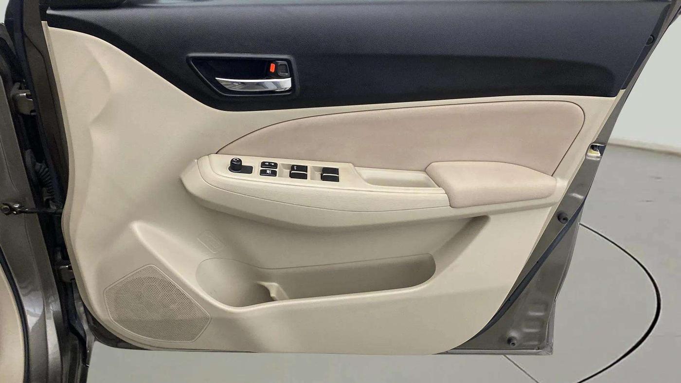 2019 Maruti Dzire VXI, Petrol, Manual, 79,719 km, Driver Side Door Panels Control
