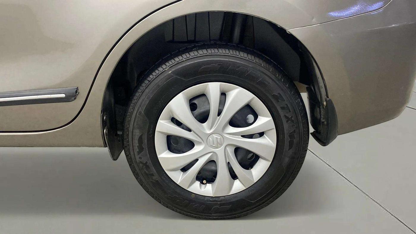 2019 Maruti Dzire VXI, Petrol, Manual, 79,719 km, Left Rear Wheel