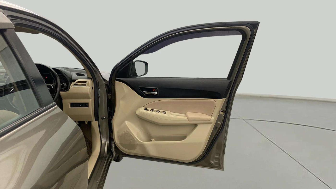 2019 Maruti Dzire VXI, Petrol, Manual, 79,719 km, RHS Front Door