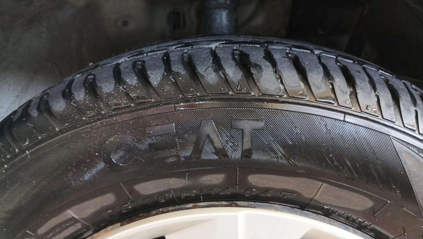 2019 Honda Amaze 1.2L I-VTEC S, Petrol, Manual, 78,249 km, Right Front Tyre Tread