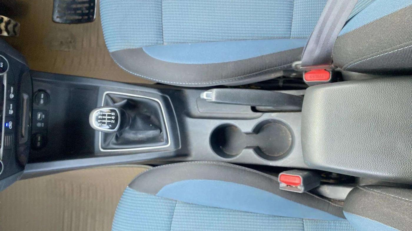 2016 Hyundai i20 Active 1.4 SX, Diesel, Manual, 74,253 km, Gear Lever