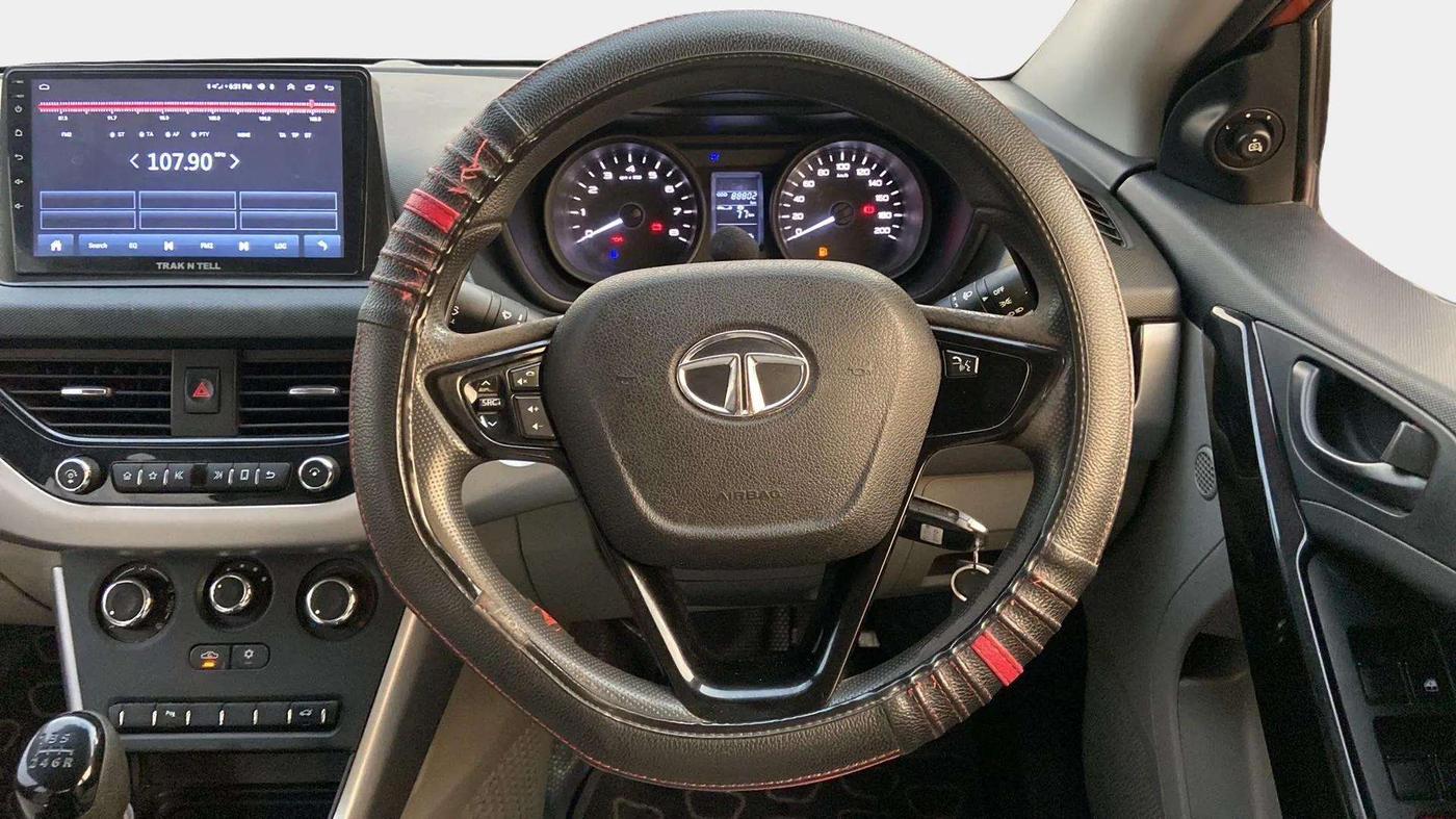 2018 Tata NEXON XM DIESEL, Diesel, Manual, 88,861 km, Steering Wheel Close Up