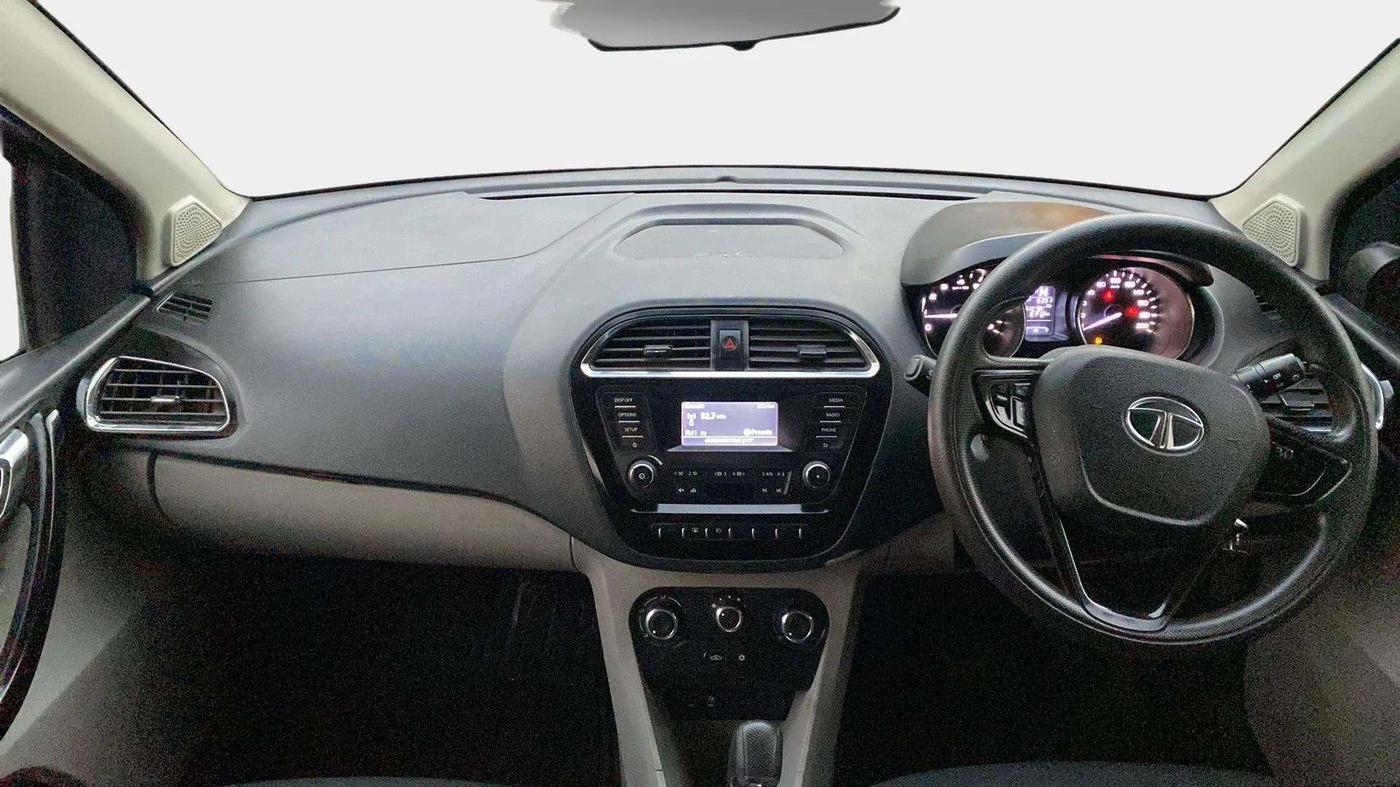 2018 Tata Tiago XZA PETROL, Petrol, Automatic, 5,352 km, Dashboard