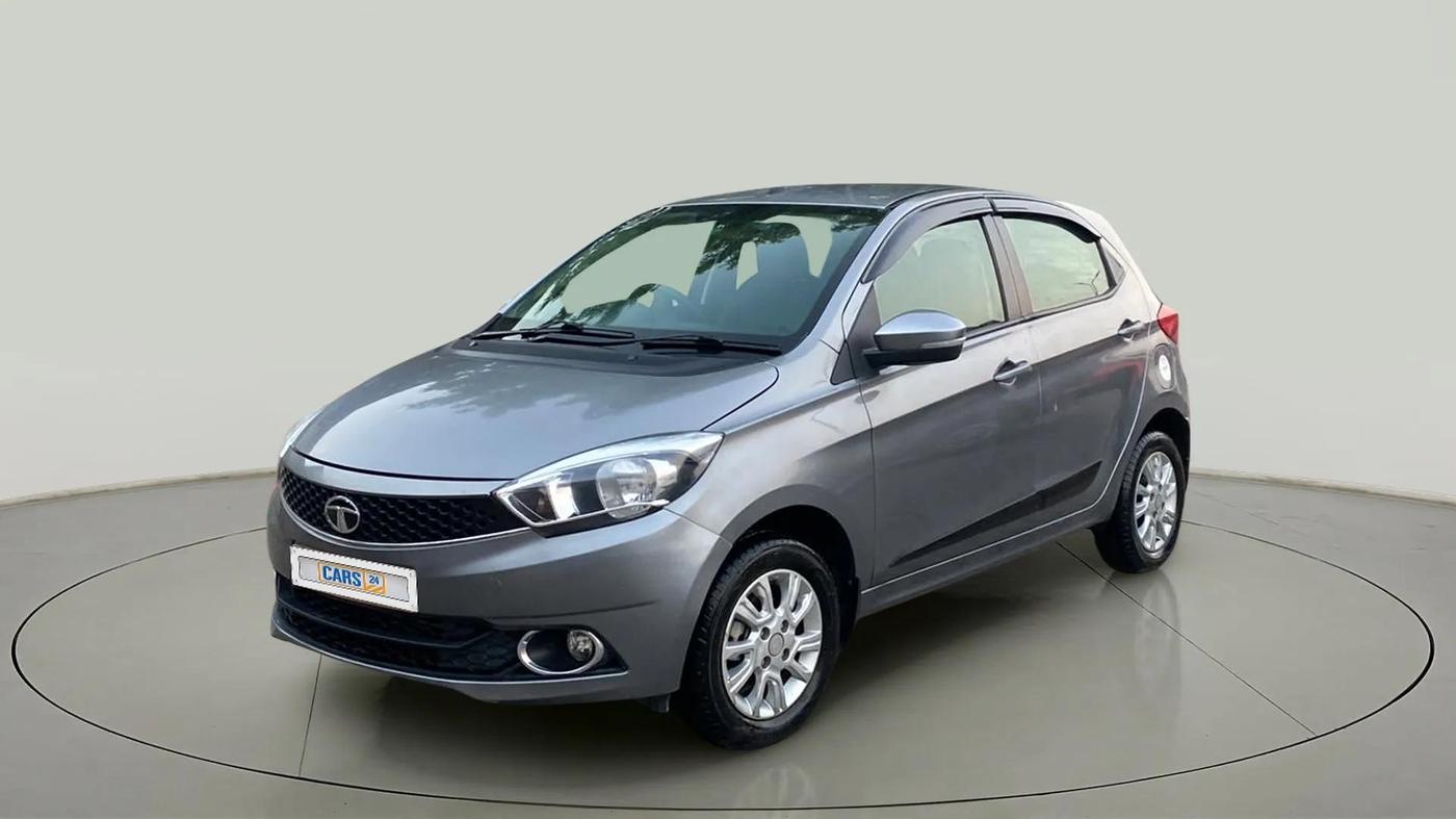 2018 Tata Tiago XZA PETROL, Petrol, Automatic, 5,352 km, Left Front Diagonal