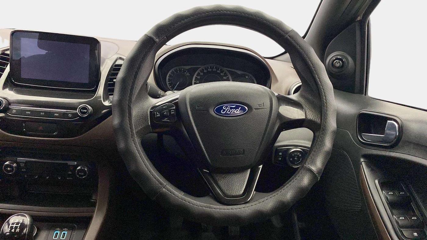 2018 Ford FREESTYLE TITANIUM PLUS 1.2 PETROL, Petrol, Manual, 93,676 km, Steering Wheel Close Up