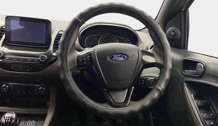 2018 Ford FREESTYLE TITANIUM PLUS 1.2 PETROL, Petrol, Manual, 93,563 km, Steering Wheel Close Up