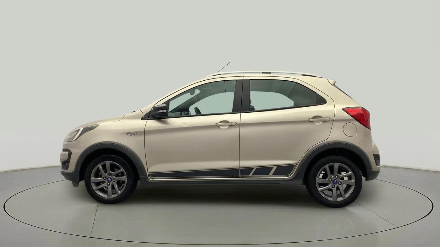 2018 Ford FREESTYLE TITANIUM PLUS 1.2 PETROL, Petrol, Manual, 93,676 km, Left Side