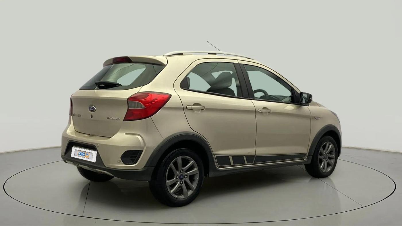 2018 Ford FREESTYLE TITANIUM PLUS 1.2 PETROL, Petrol, Manual, 93,676 km, Right Back Diagonal