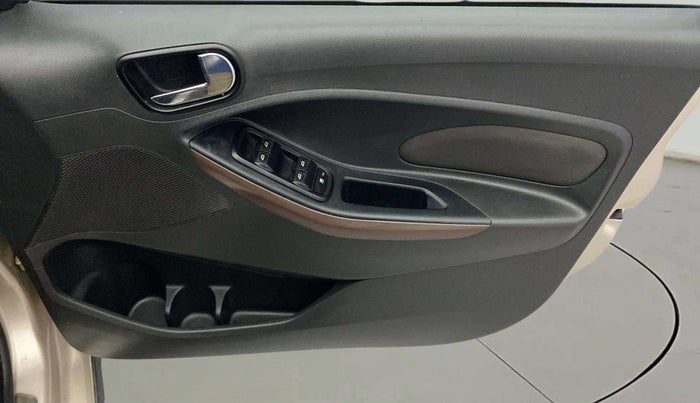 2018 Ford FREESTYLE TITANIUM PLUS 1.2 PETROL, Petrol, Manual, 93,563 km, Driver Side Door Panels Control
