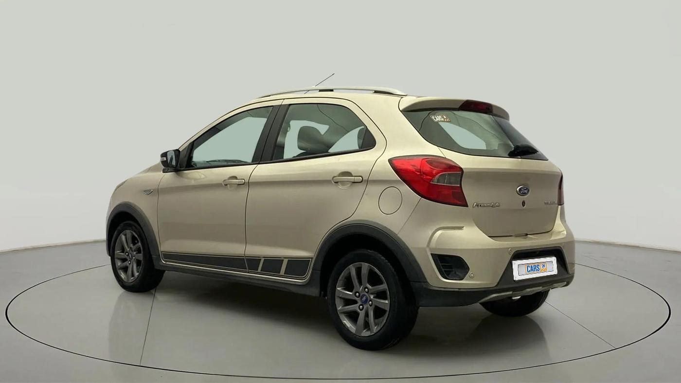 2018 Ford FREESTYLE TITANIUM PLUS 1.2 PETROL, Petrol, Manual, 93,676 km, Left Back Diagonal