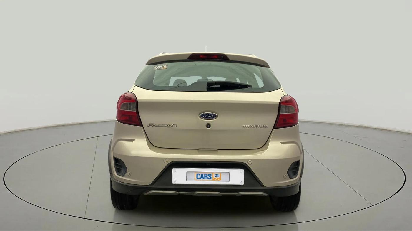 2018 Ford FREESTYLE TITANIUM PLUS 1.2 PETROL, Petrol, Manual, 93,676 km, Back/Rear