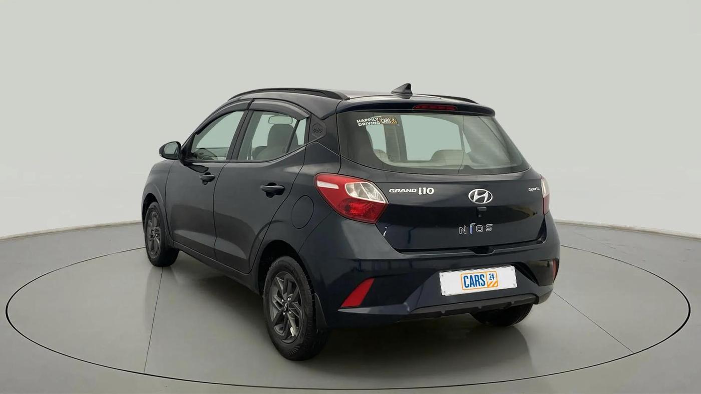 2021 Hyundai GRAND I10 NIOS SPORTZ 1.2 KAPPA VTVT, Petrol, Manual, 32,756 km, Left Back Diagonal
