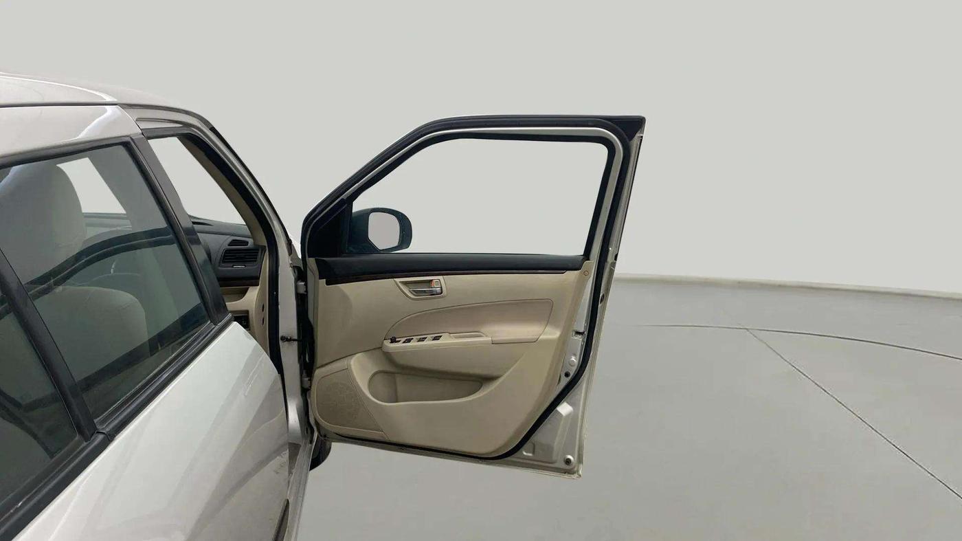 2014 Maruti Swift Dzire VXI, Petrol, Manual, 81,747 km, RHS Front Door