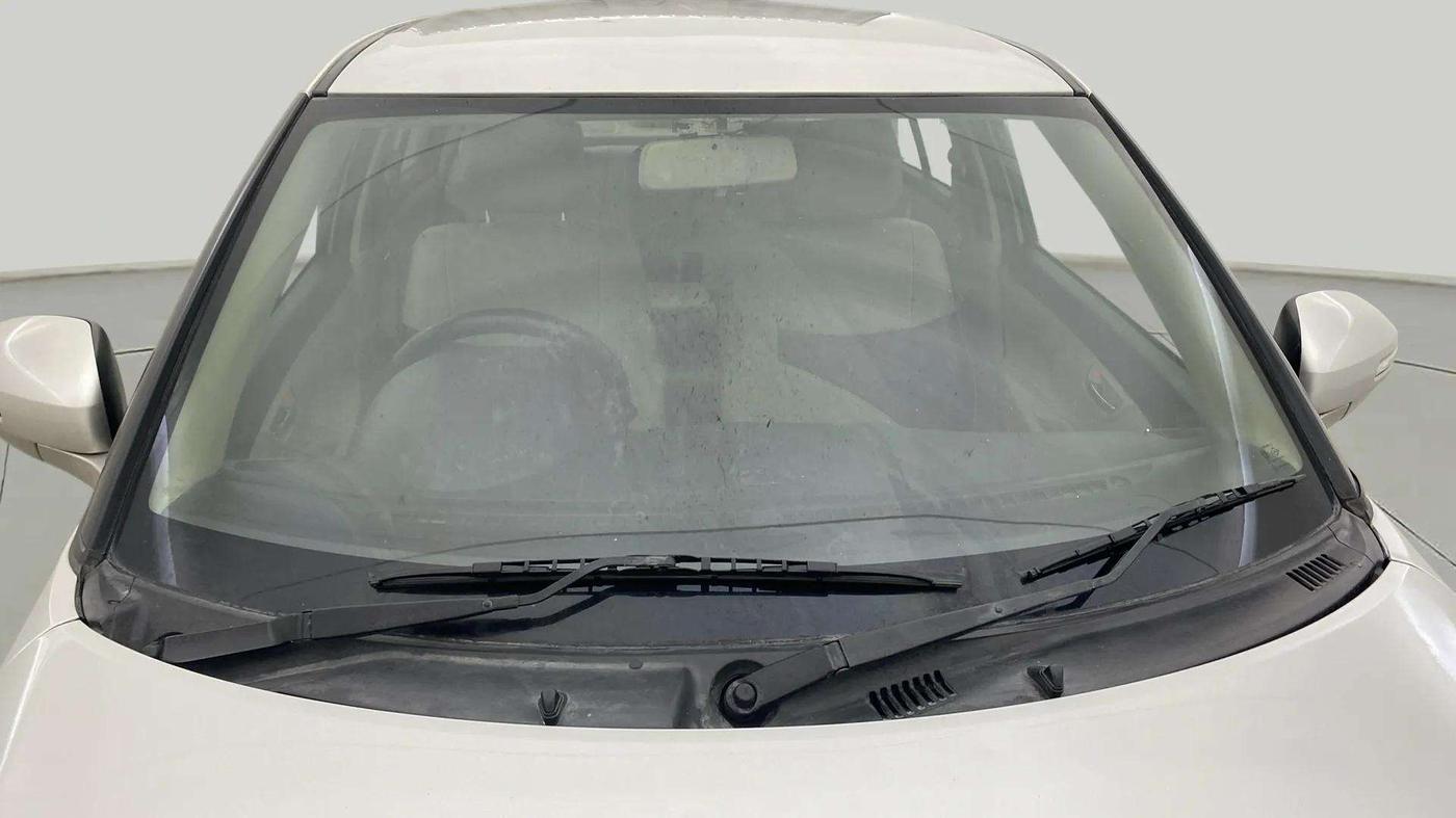 2014 Maruti Swift Dzire VXI, Petrol, Manual, 81,747 km, Front Windshield