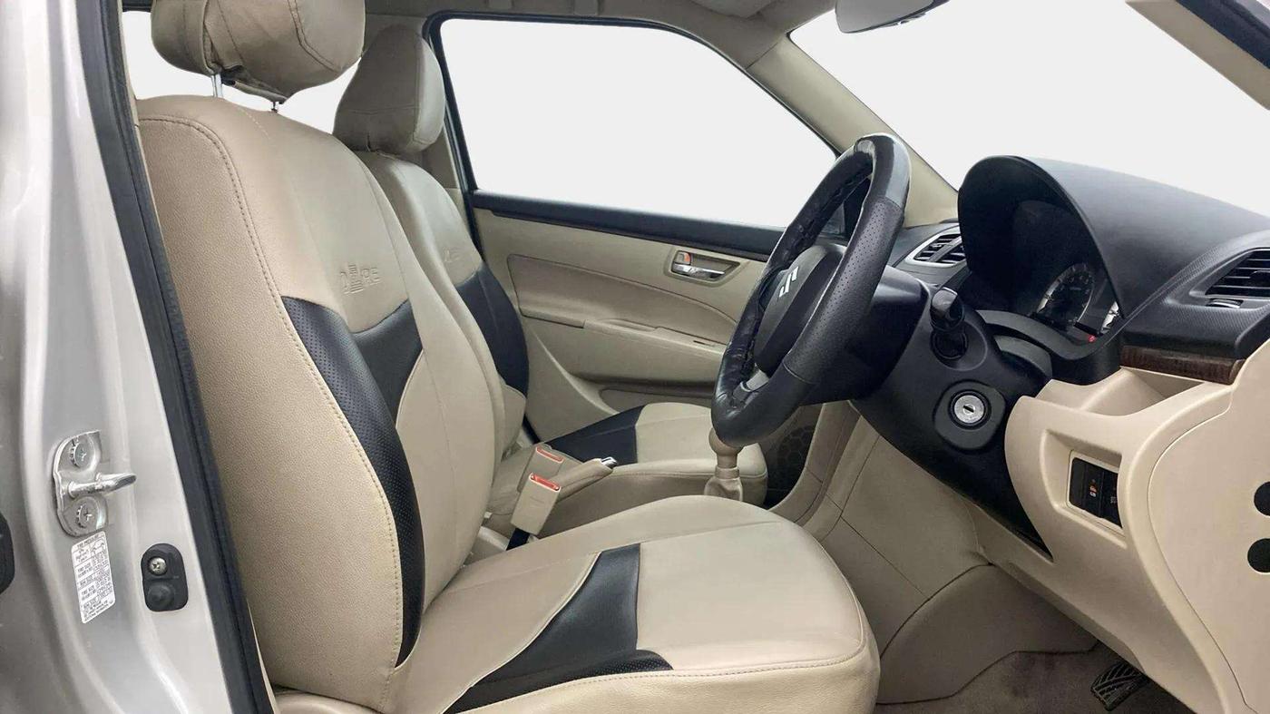 2014 Maruti Swift Dzire VXI, Petrol, Manual, 81,747 km, Right Side Front Door Cabin