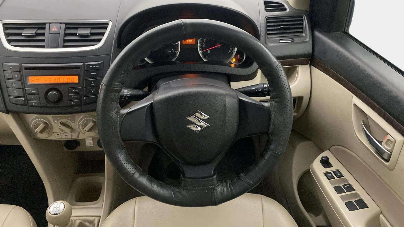 2014 Maruti Swift Dzire VXI, Petrol, Manual, 81,747 km, Steering Wheel Close Up