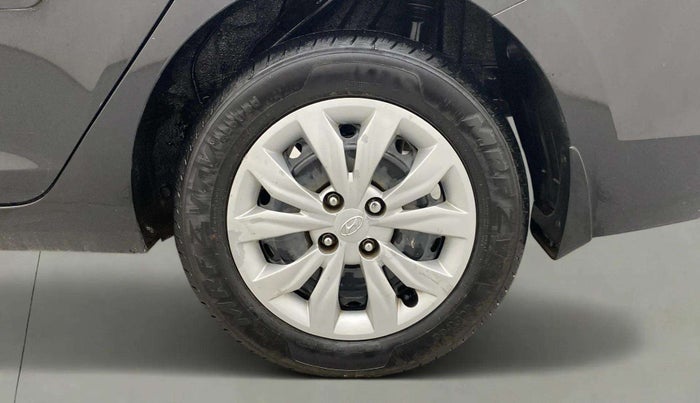 2019 Hyundai Verna 1.4 E PETROL, Petrol, Manual, 48,523 km, Left Rear Wheel