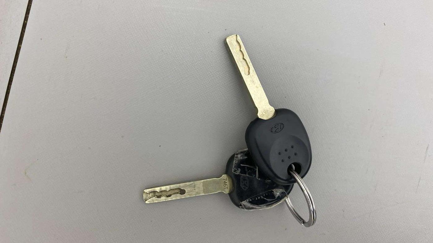 2019 Hyundai Verna 1.4 E PETROL, Petrol, Manual, 48,523 km, Key Close Up