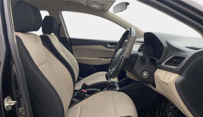2019 Hyundai Verna 1.4 E PETROL, Petrol, Manual, 48,523 km, Right Side Front Door Cabin
