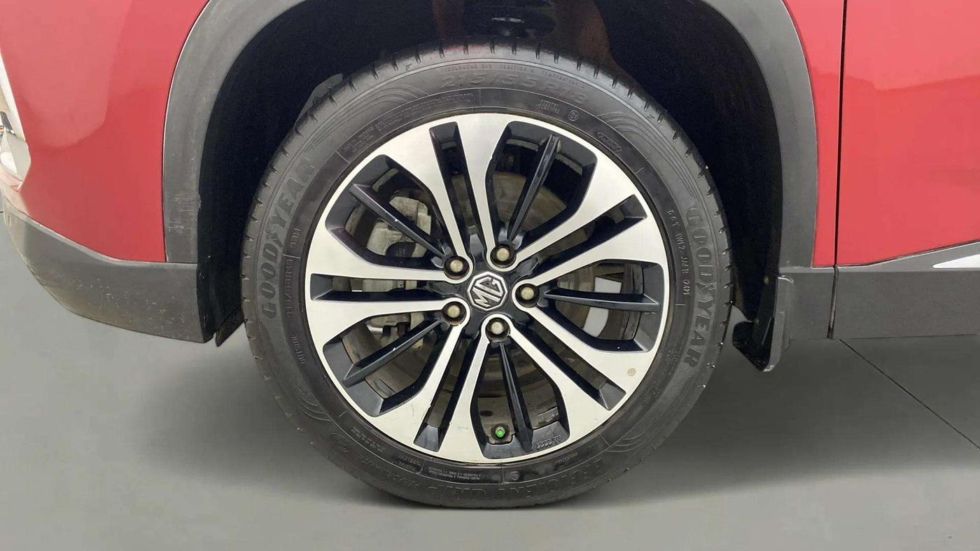 2021 MG HECTOR SHARP 1.5 DCT PETROL, Petrol, Automatic, 22,657 km, Left Front Wheel