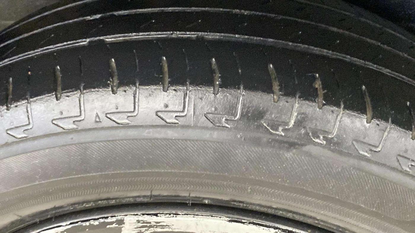 2020 Maruti IGNIS DELTA 1.2, Petrol, Manual, 45,569 km, Left Front Tyre Tread